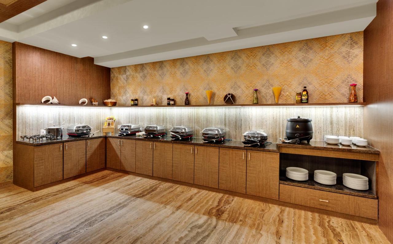 Anaya Beacon Hotel, Jamnagar Luaran gambar