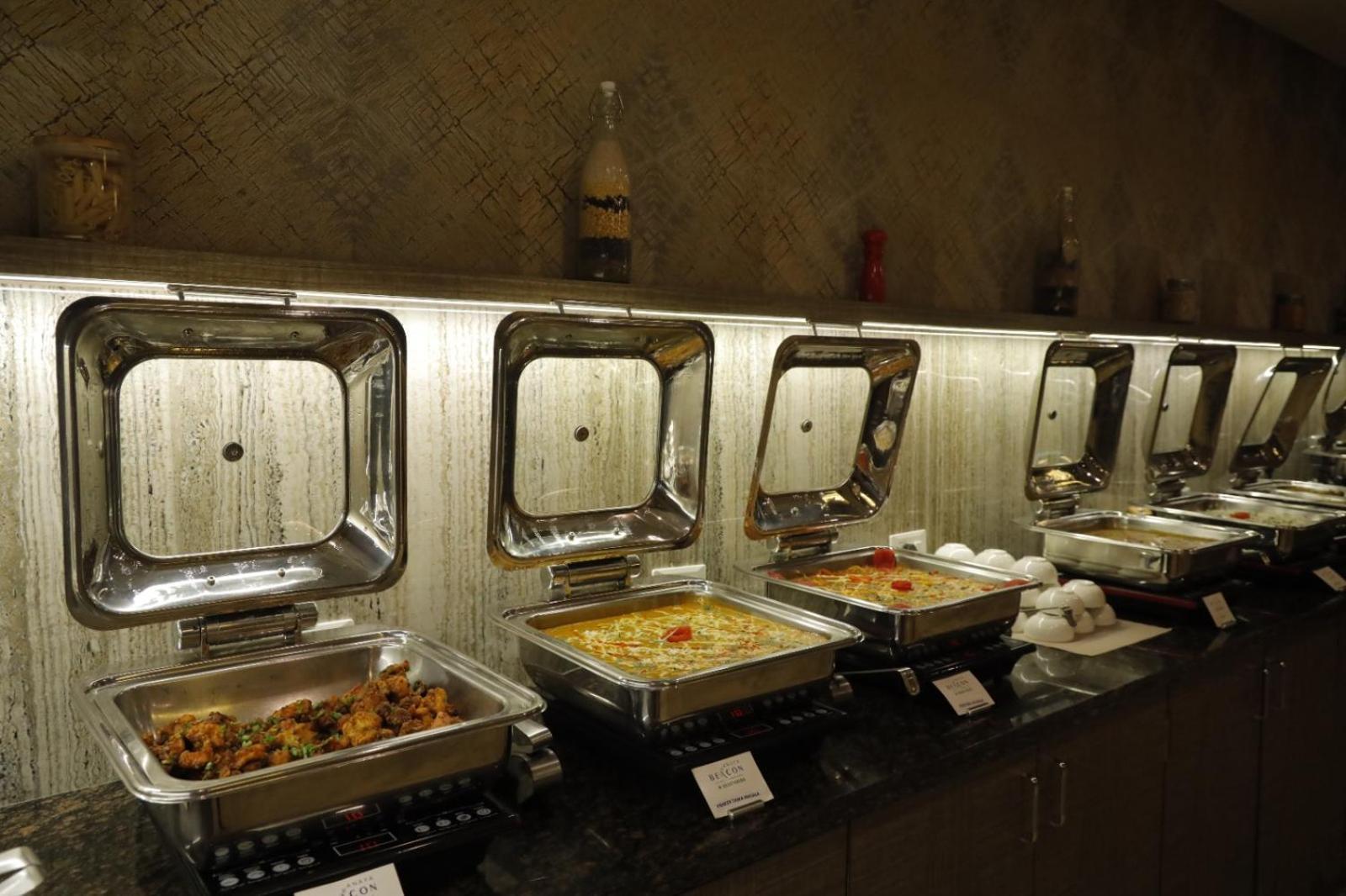 Anaya Beacon Hotel, Jamnagar Luaran gambar